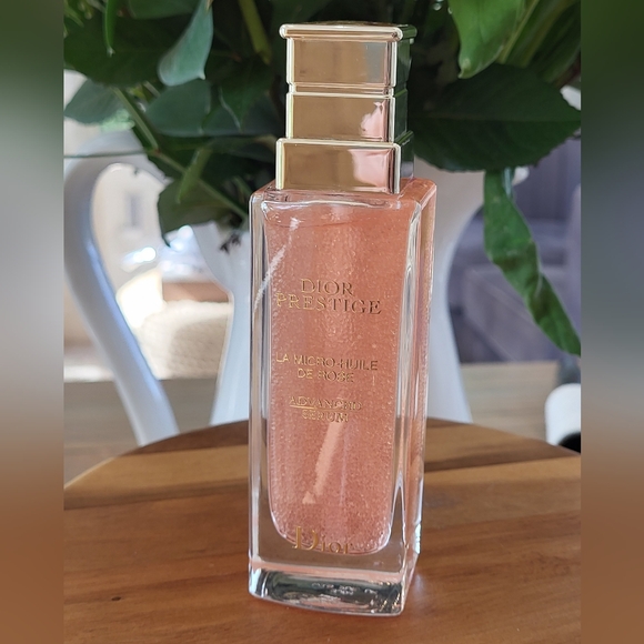 Dior Prestige La Micro-Huile de Rose Advanced Serum - New 2.5oz - Picture 1 of 5